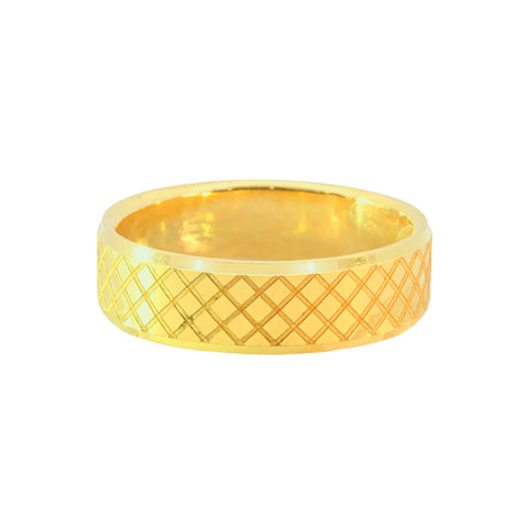 22k Yellow Gold Striking Eye-catching Wedding Band Ring measuring 8 x 6mm  thickness