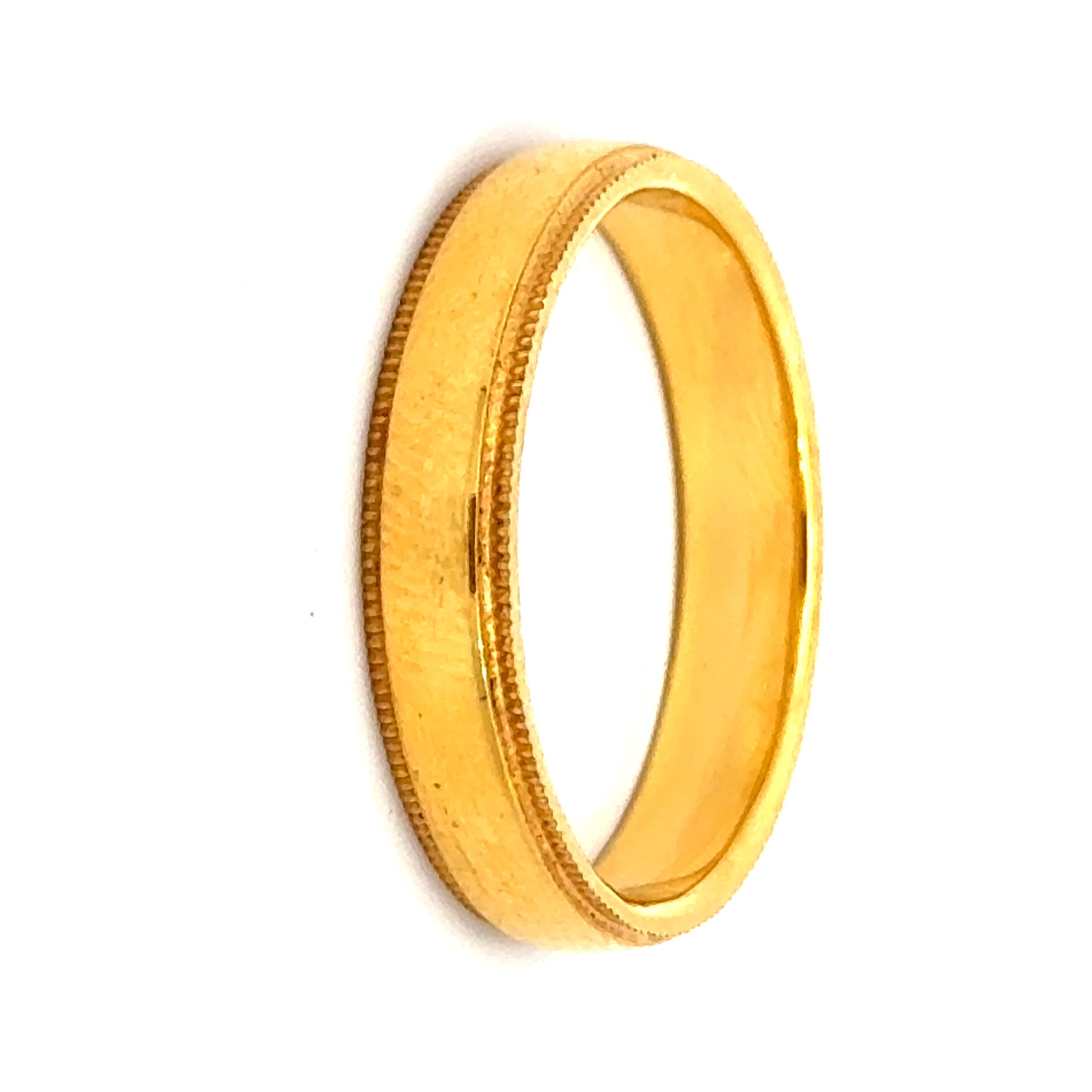 22k Yellow Gold Traditional Slim Wedding Band Ring measuring 9 x 4mm thickness