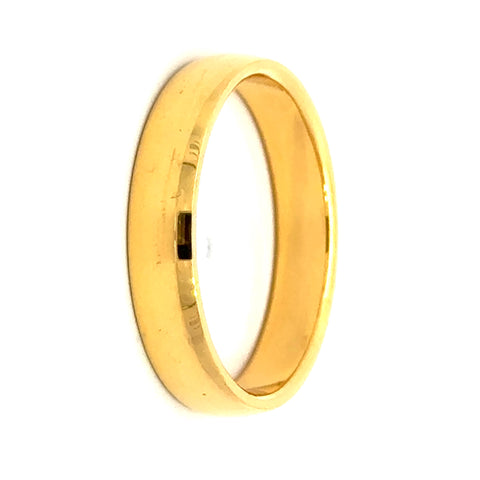 22k Yellow Gold Classic Slim Wedding Band Ring measuring 9 x 4mm thickness