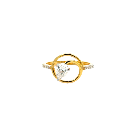 22k Yellow Cubic Zirconia Cocktail Fancy Rings in size 7.5 and total gold weight of 2.66g