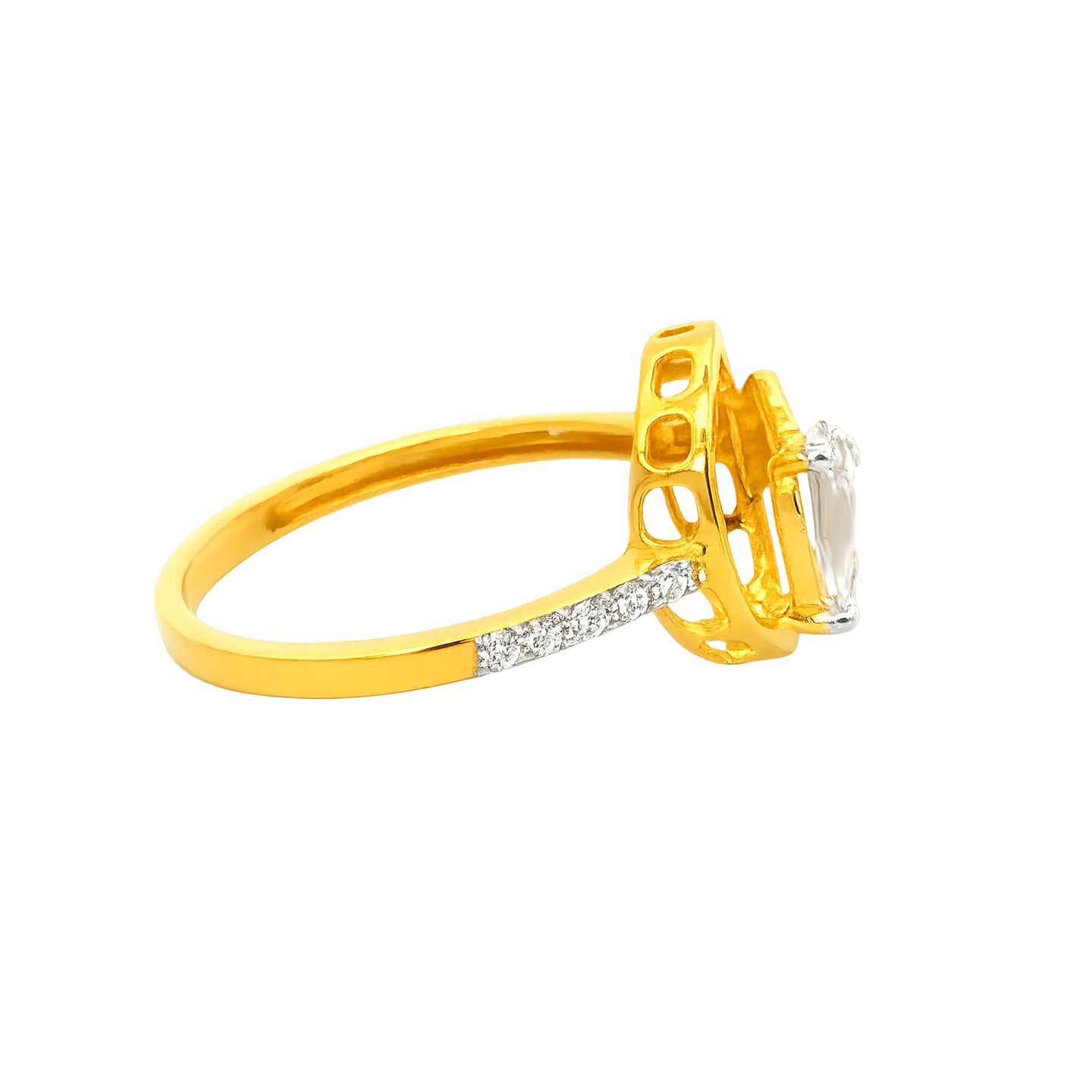 22k Yellow Cubic Zirconia Cocktail Fancy Rings in size 7.5 and total gold weight of 2.66g