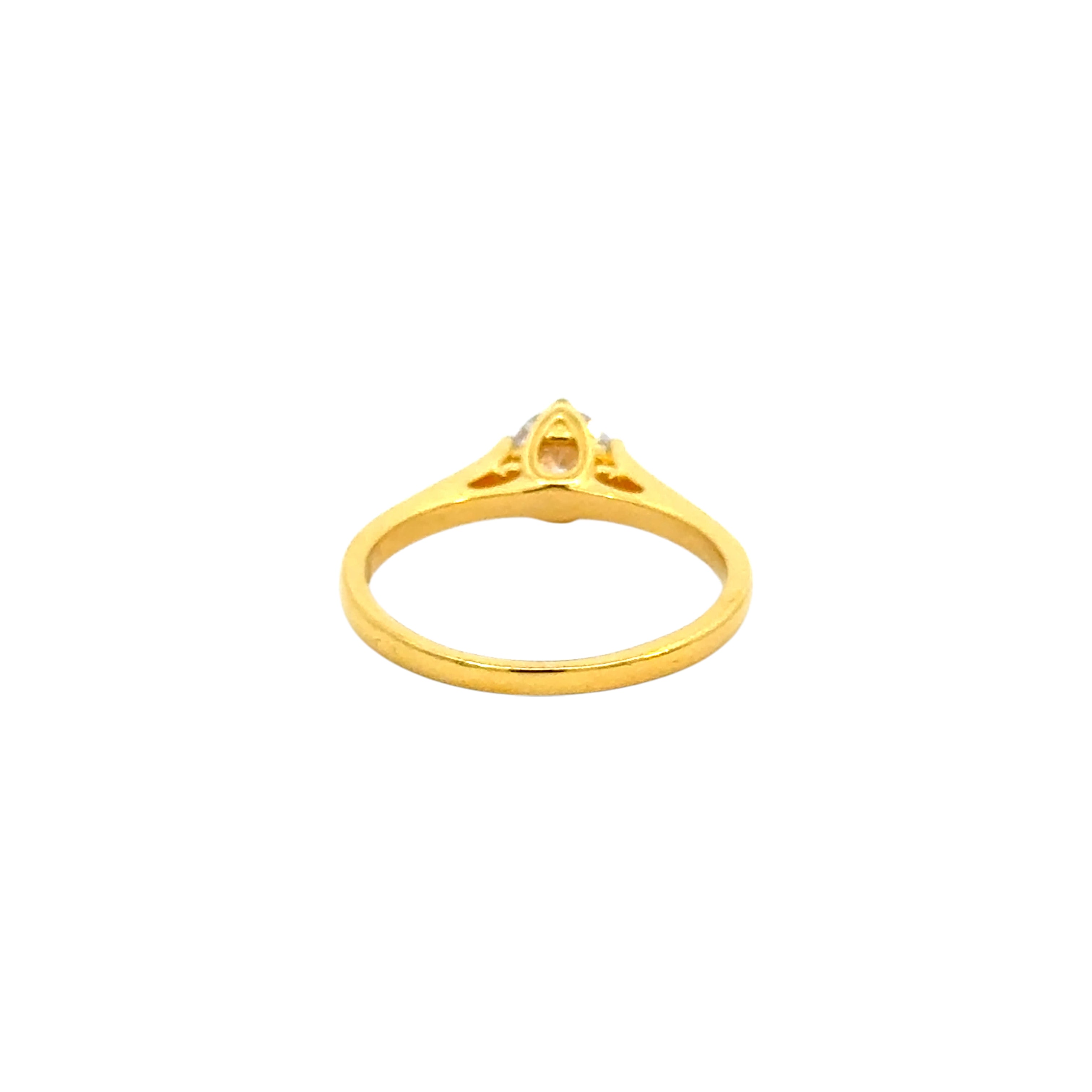 22k Yellow Cubic Zirconia Solitaire Cocktail Rings in size 7 and total gold weight of 4.09g