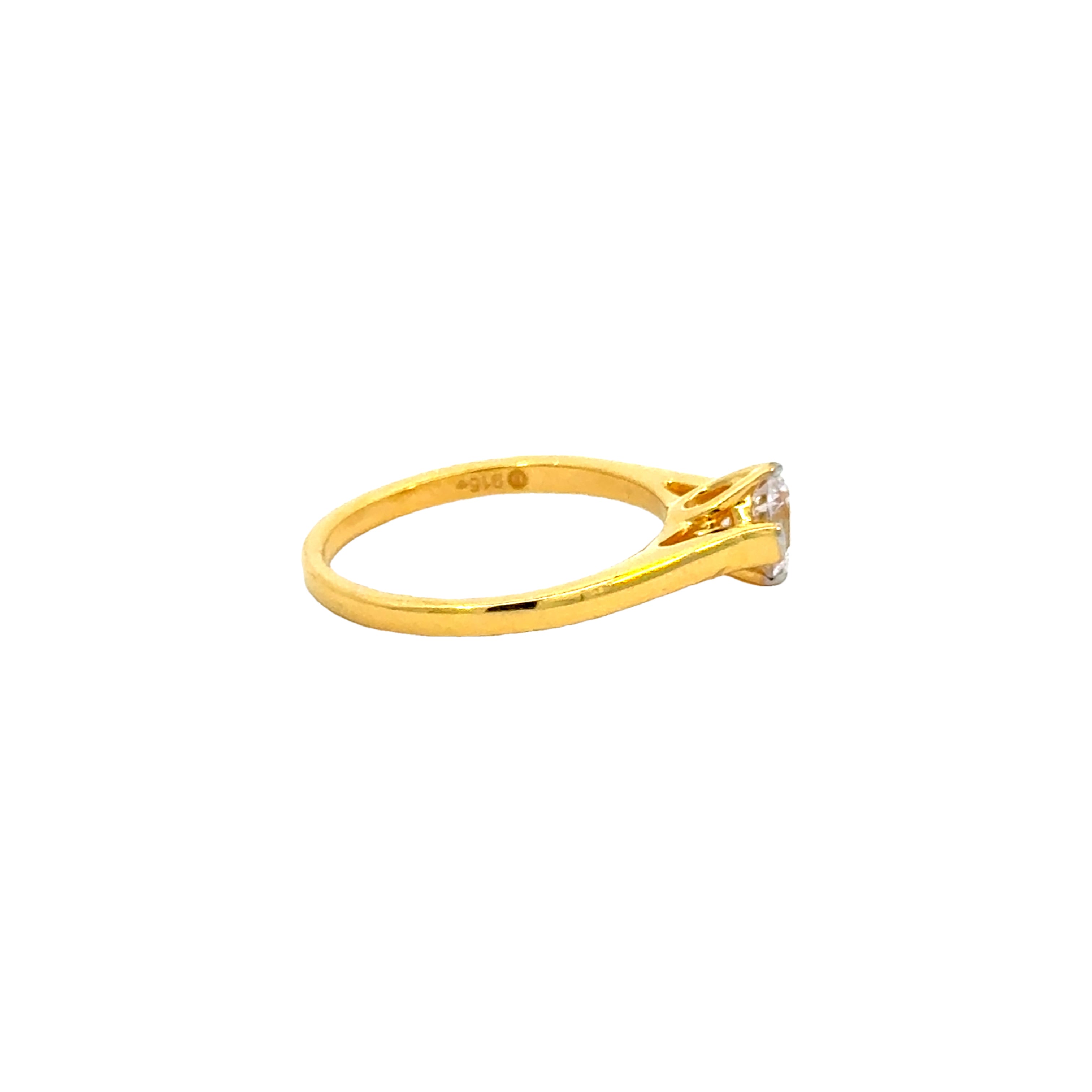22k Yellow Cubic Zirconia Solitaire Cocktail Rings in size 7 and total gold weight of 4.09g