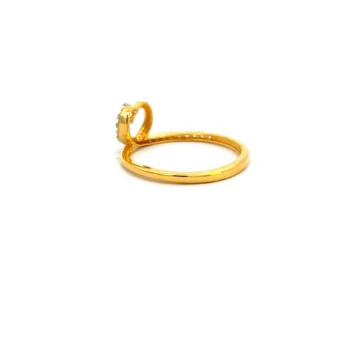 22k Yellow Cubic Zirconia Cocktail Fancy Heart  Rings in size 8 and total gold weight of 2.58g