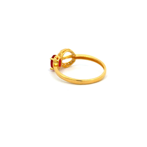 22k Yellow Cubic Zirconia Cocktail Fancy Rings in size 7 and total gold weight of 2.23g