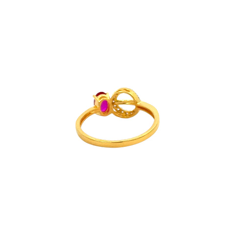 22k Yellow Cubic Zirconia Cocktail Fancy Rings in size 7 and total gold weight of 2.23g