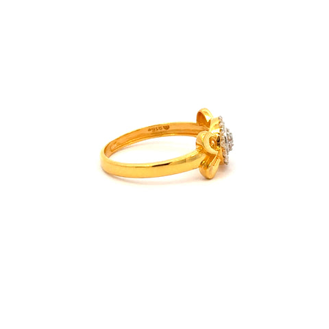 22k Yellow Cubic Zirconia Solitaire Cocktail Rings in size 7 and total gold weight of 2.8g