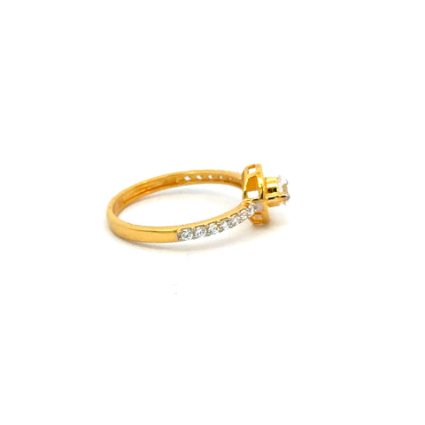 22k Yellow Cubic Zirconia Solitaire Cocktail Rings in size 6.5 and total gold weight of 2.42g