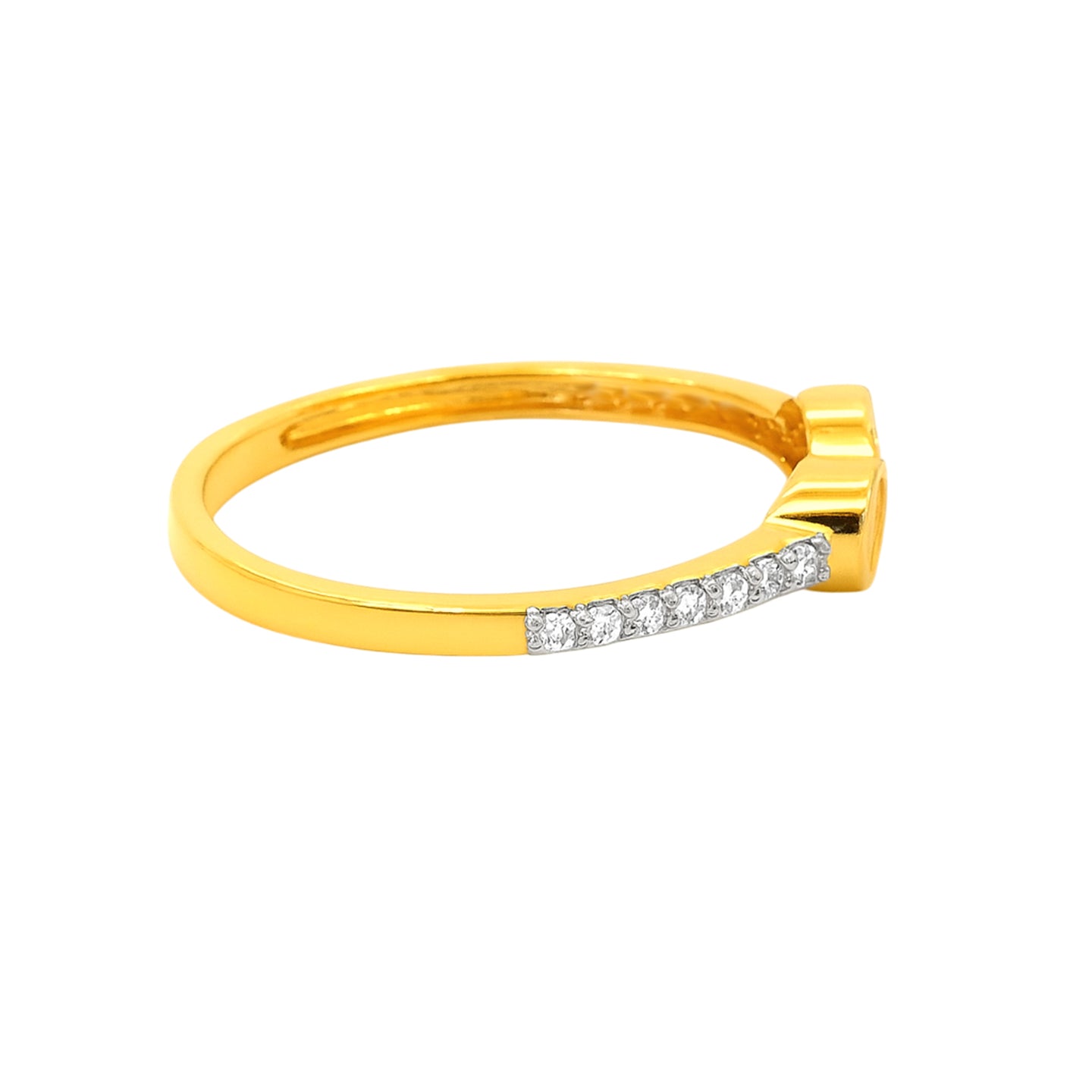 22k Yellow Cubic Zirconia Cocktail Fancy Petite  Rings in size 8 and total gold weight of 1.81g