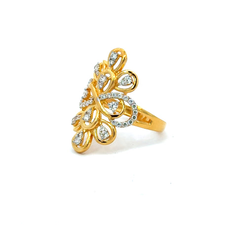 22k Yellow Cubic Zirconia Cocktail Fancy Rings in size 7 and total gold weight of 4.82g