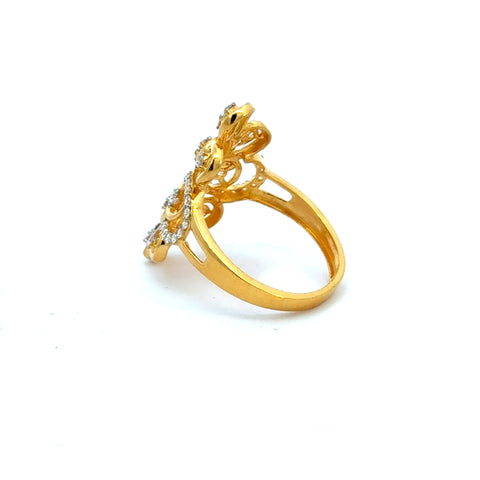 22k Yellow Cubic Zirconia Cocktail Fancy Rings in size 7 and total gold weight of 4.82g