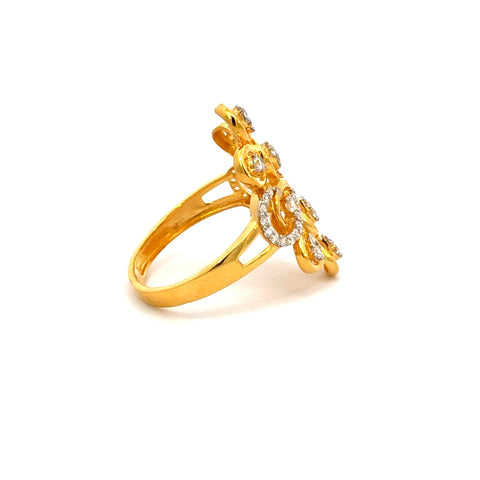 22k Yellow Cubic Zirconia Cocktail Fancy Rings in size 7 and total gold weight of 4.82g