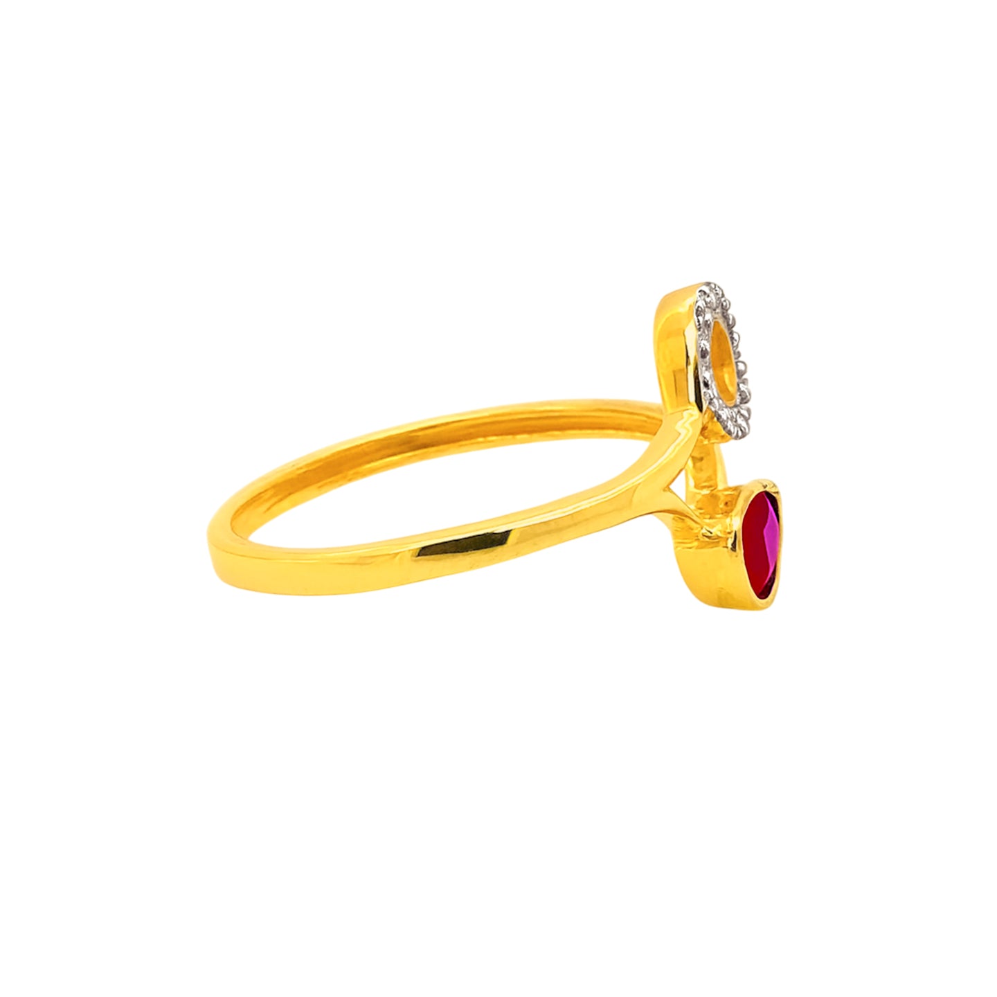 22k Yellow Cubic Zirconia Cocktail Fancy Petite  Rings in size 6.5 and total gold weight of 2.54g