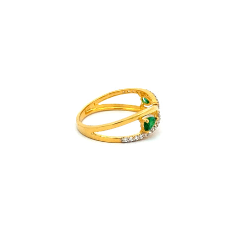 22k Yellow Cubic Zirconia Cocktail Fancy Petite  Rings in size 6.5 and total gold weight of 2.49g