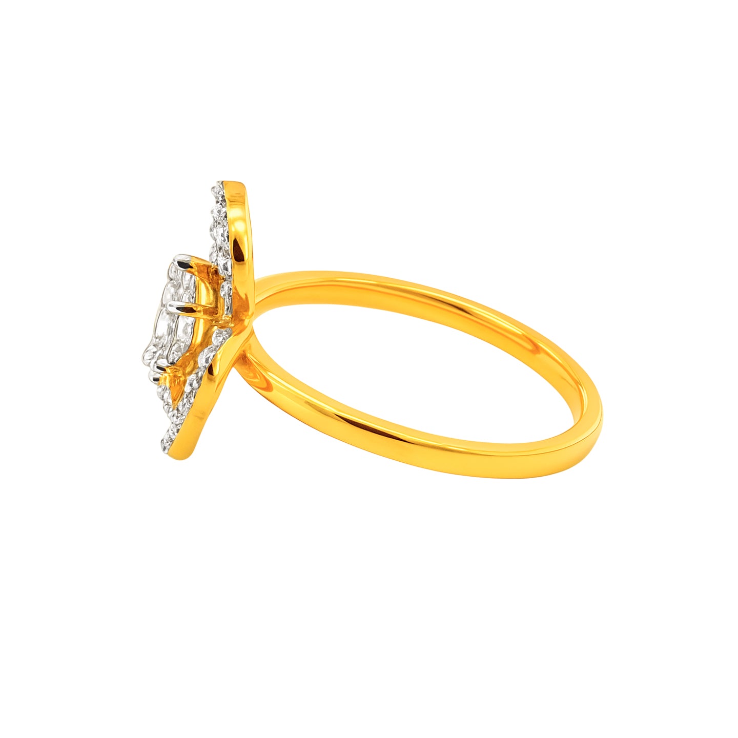 22k Yellow Cubic Zirconia Solitaire Fancy Clover  Rings in size 8 and total gold weight of 2.88g