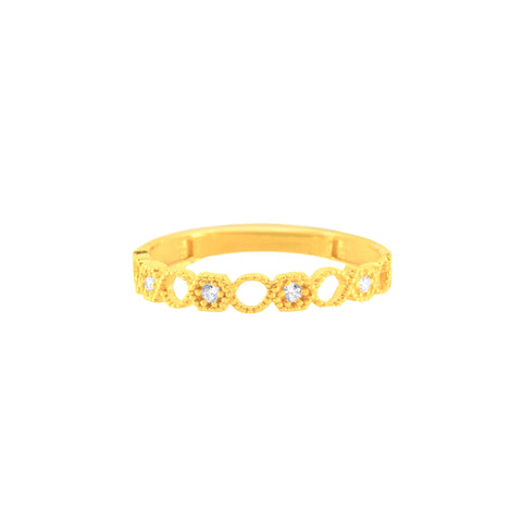 22k Yellow Cubic Zirconia Ring in size 7.2 and total gold weight of 1.8g