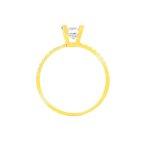 22k Yellow Cubic Zirconia Fancy Ring in size 8 and total gold weight of 2.71g