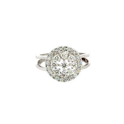 18k White Gold and Diamond Fancy Ring in size 5.5 and total gold weight of 3.69g