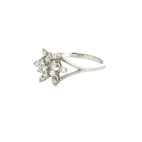 18k White Gold and Diamond Fancy Ring in size 5.5 and total gold weight of 2.23g