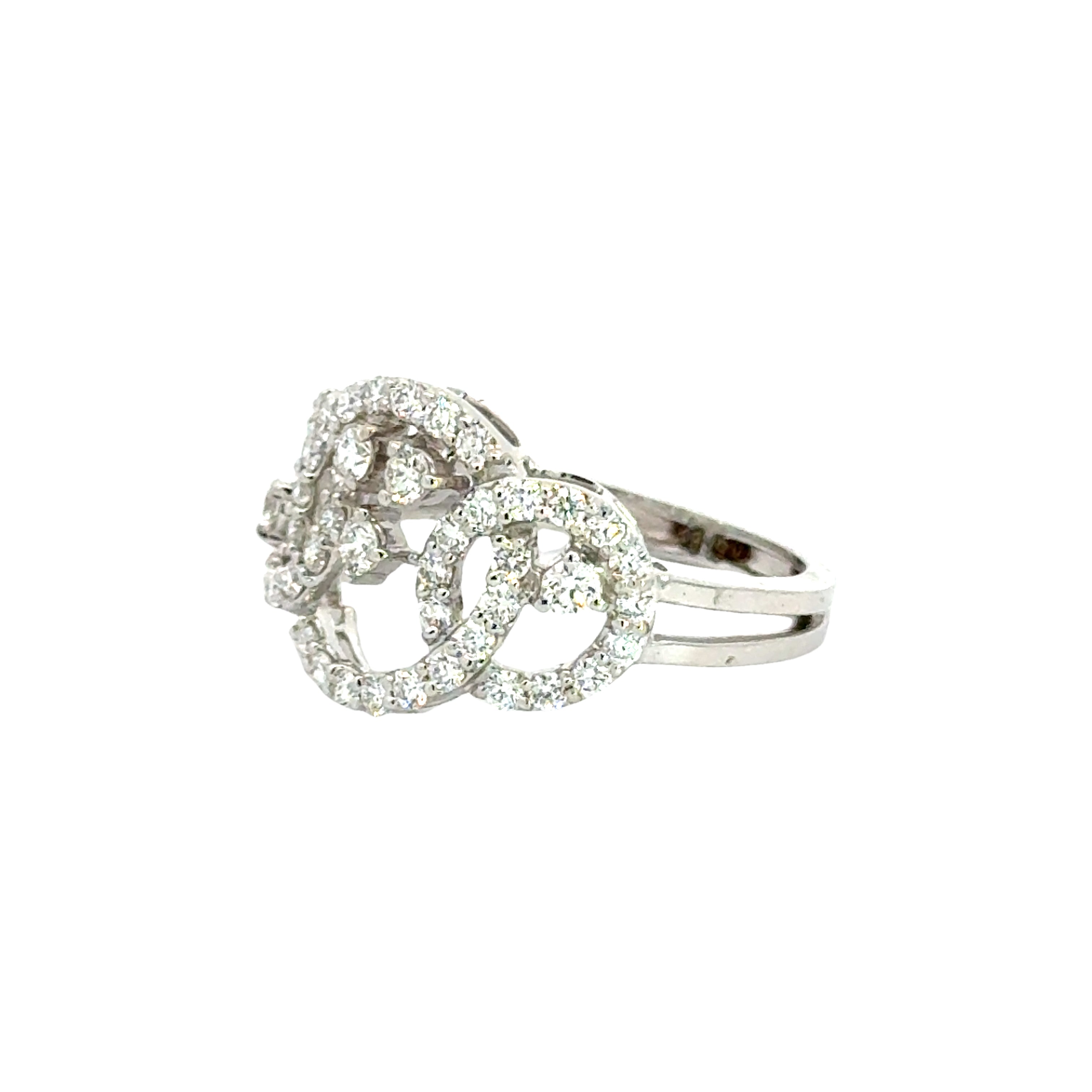 18k White Gold and Diamond Fancy Ring in size 5.5 and total gold weight of 2.95g