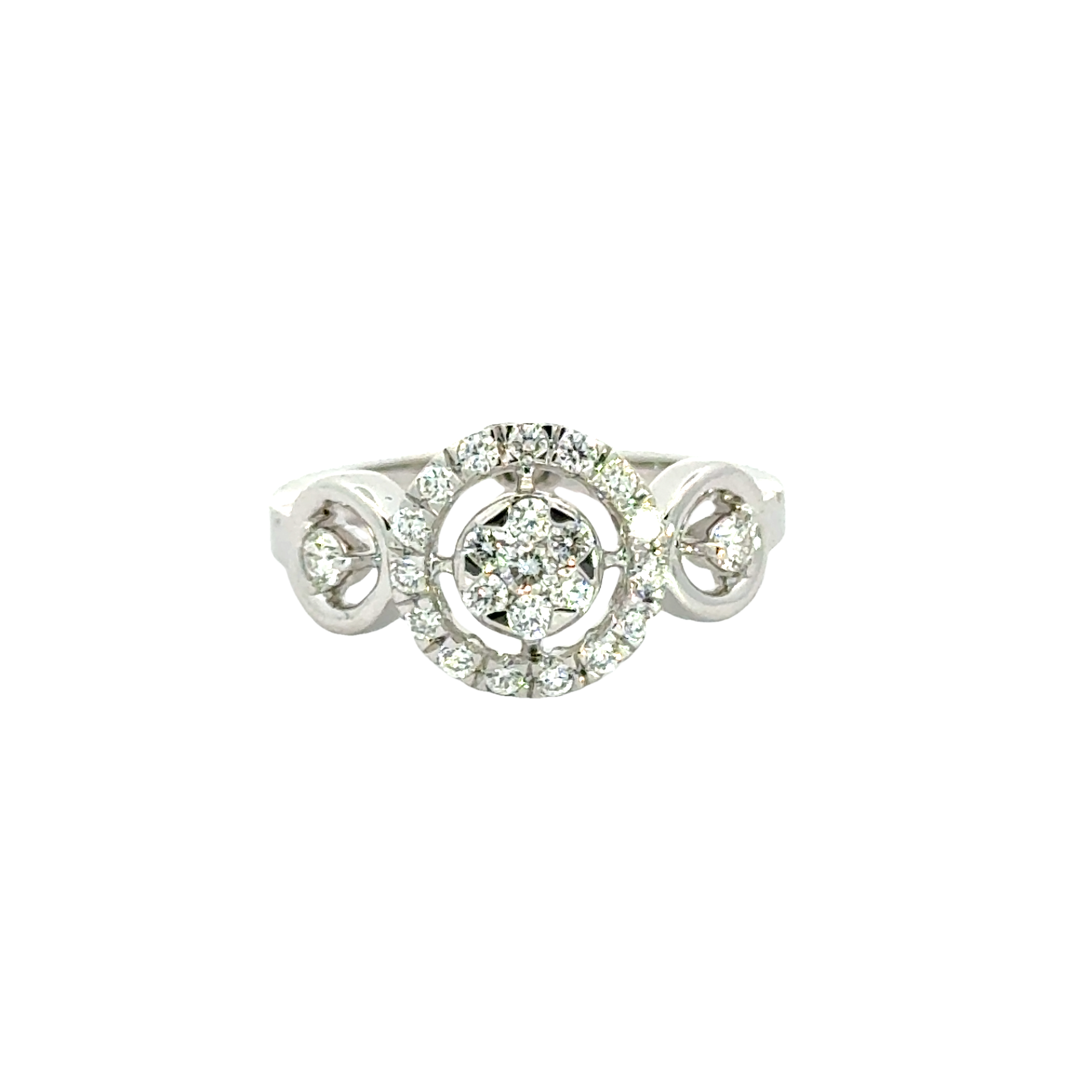 18k White Gold and Diamond Fancy Ring in size 5 and total gold weight of 2.9g