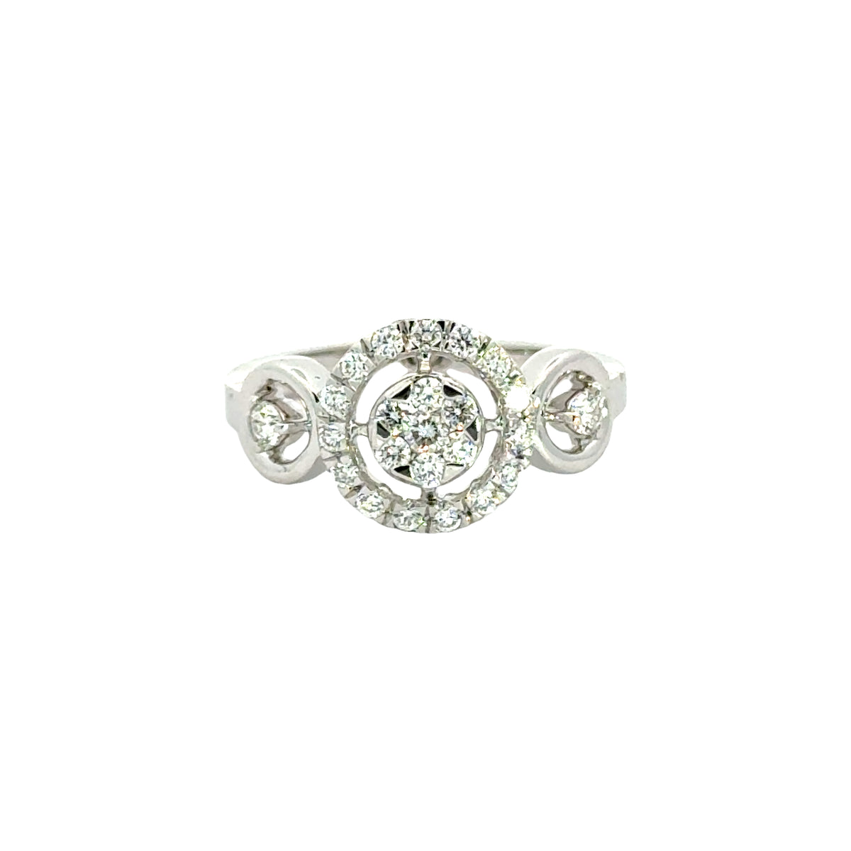 18k White Gold and Diamond Fancy Ring in size 5 and total gold weight of 2.9g