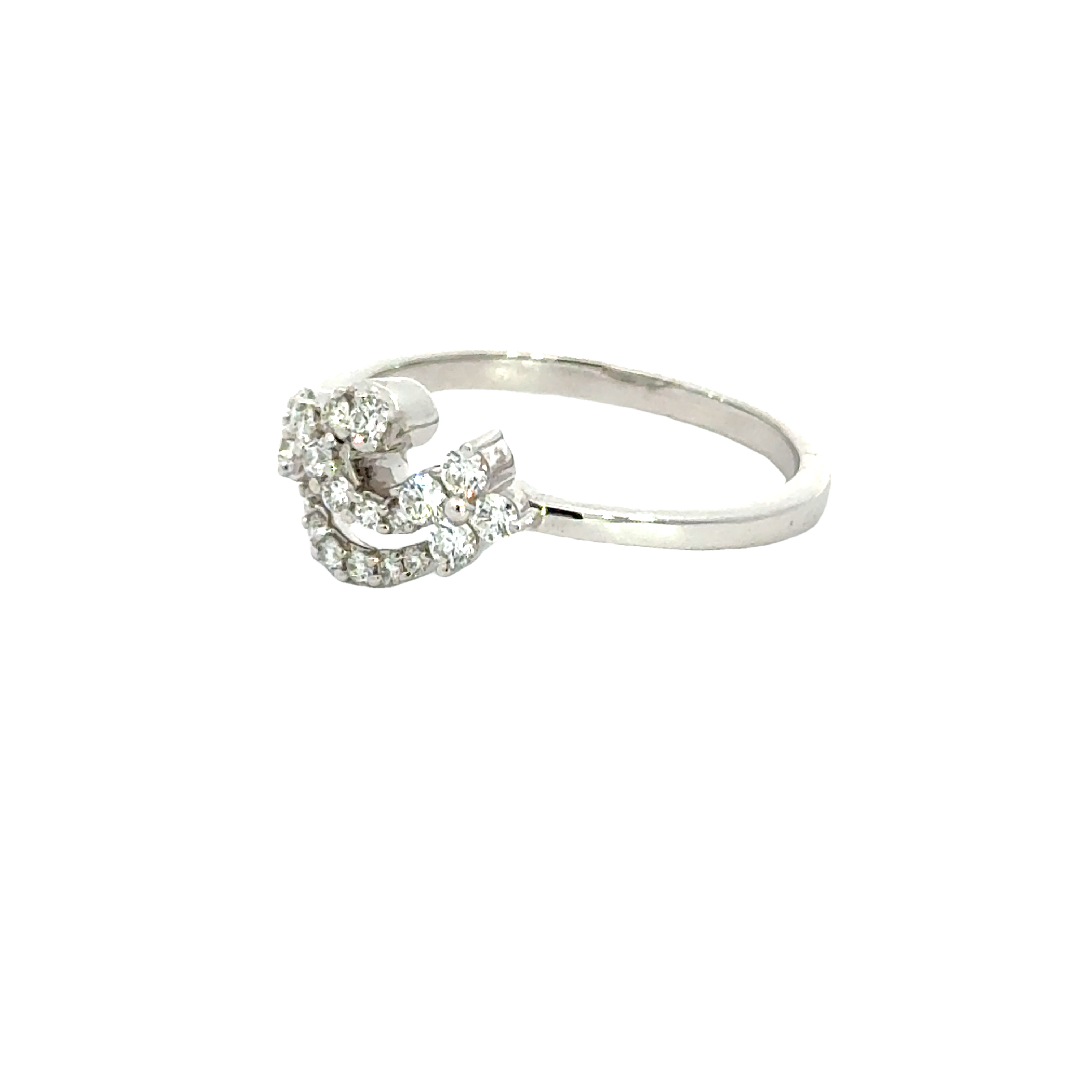 18k White Gold and Diamond Fancy Ring in size 5.5 and total gold weight of 2.29g