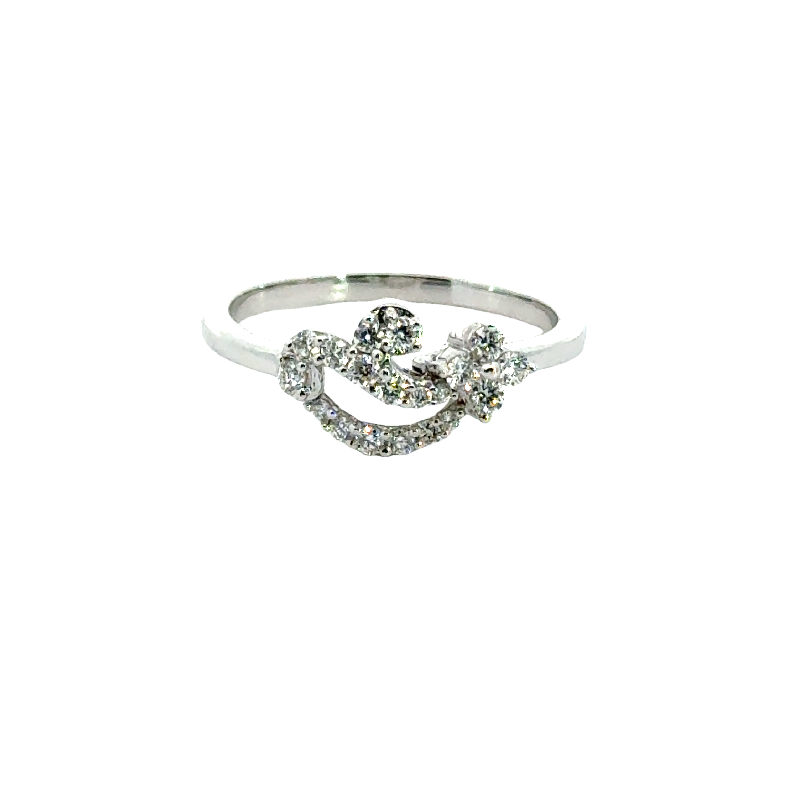 18k White Gold and Diamond Fancy Ring in size 5.5 and total gold weight of 2.29g