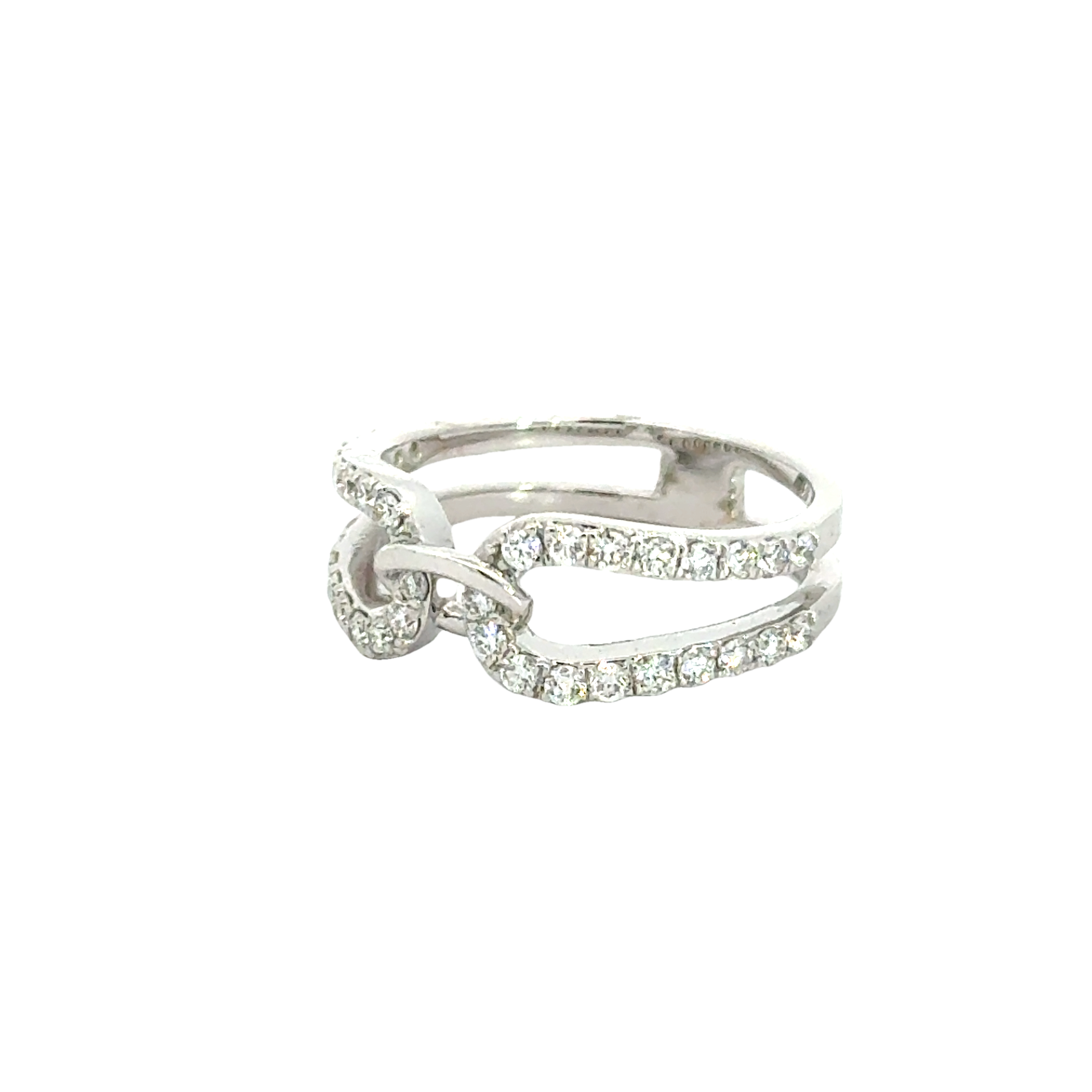 18k White Gold and Diamond Fancy Ring in size 5 and total gold weight of 3.17g