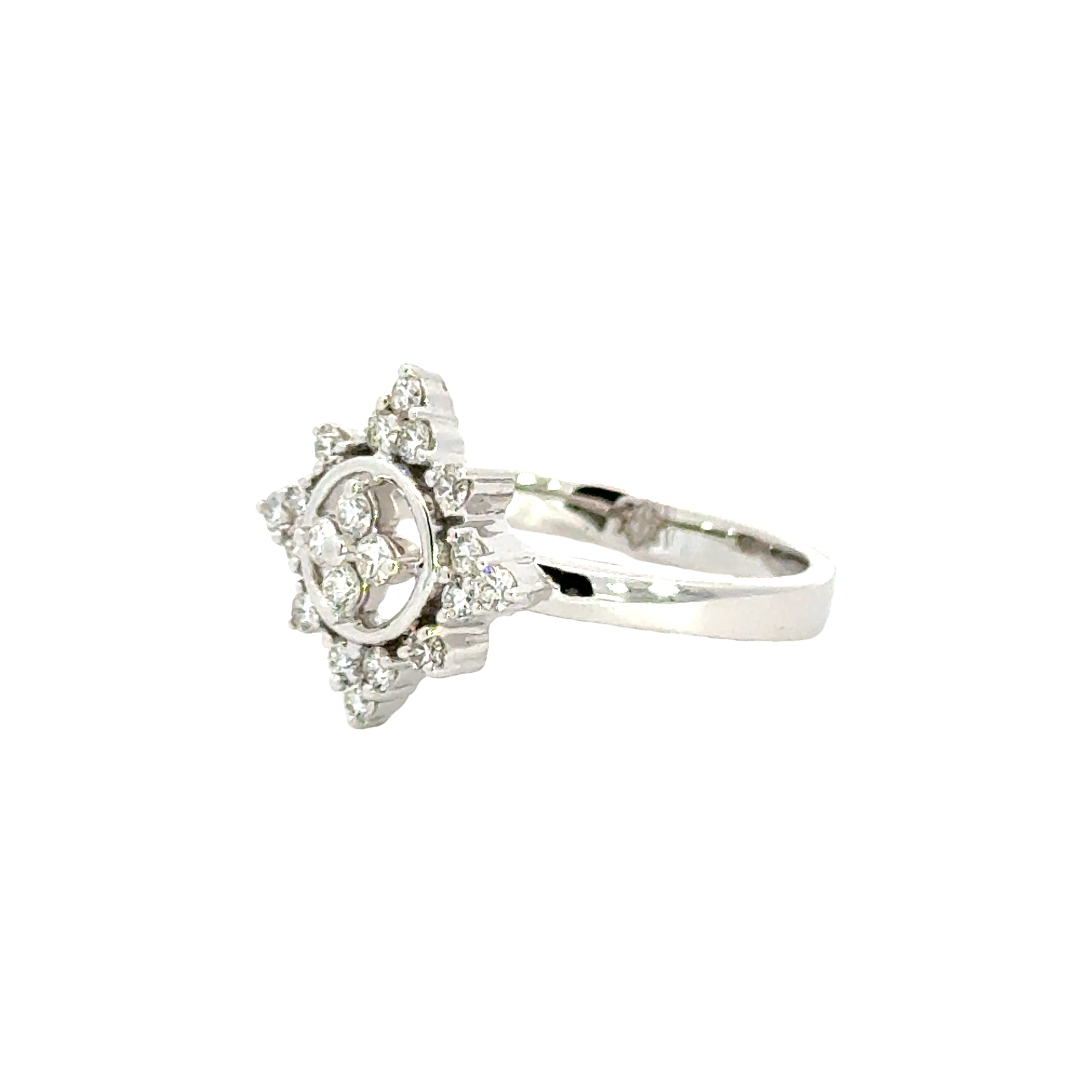 18k White Gold and Diamond Fancy Ring in size 6 and total gold weight of 3.55g