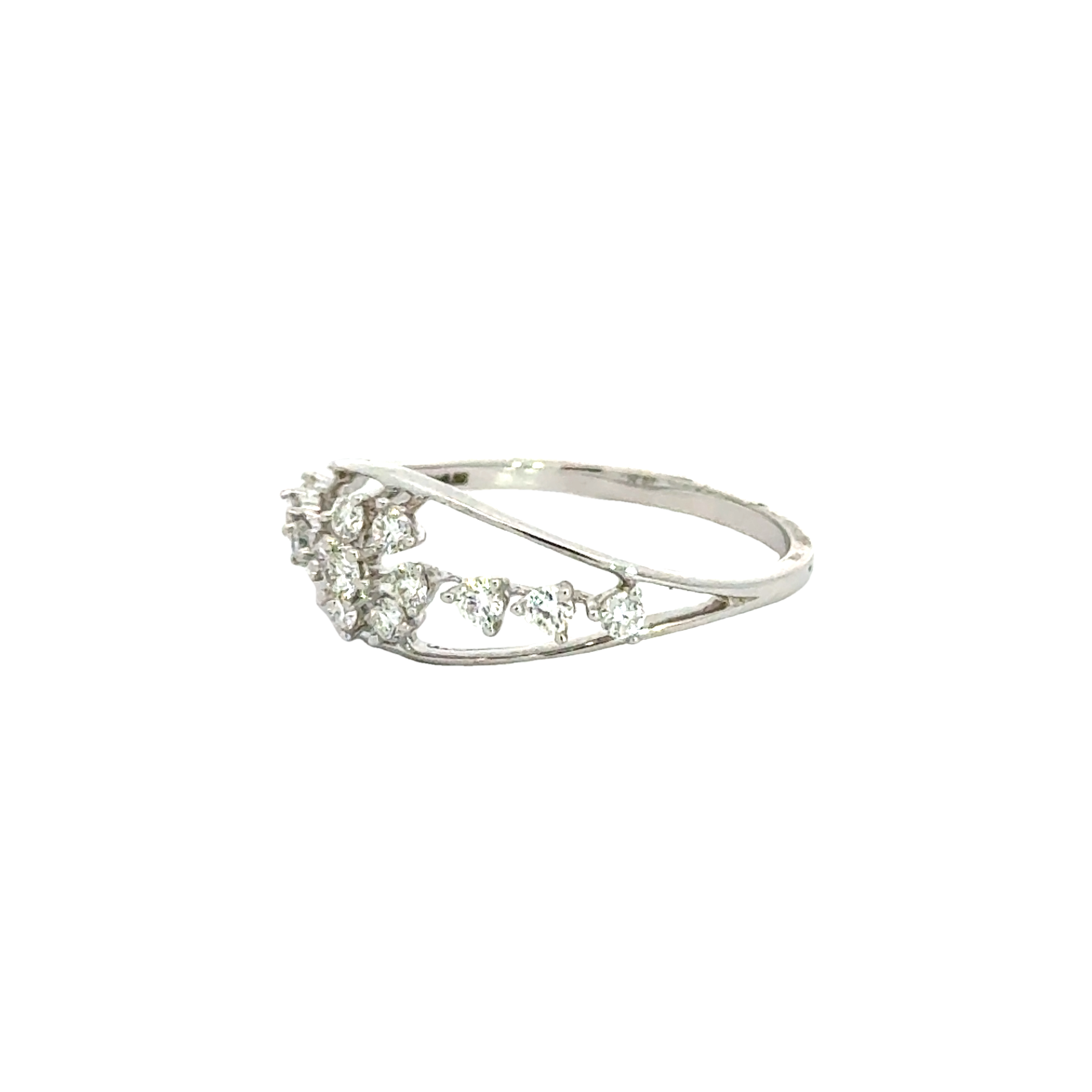 18k White Gold and Diamond Fancy Ring in size 5.5 and total gold weight of 1.5g