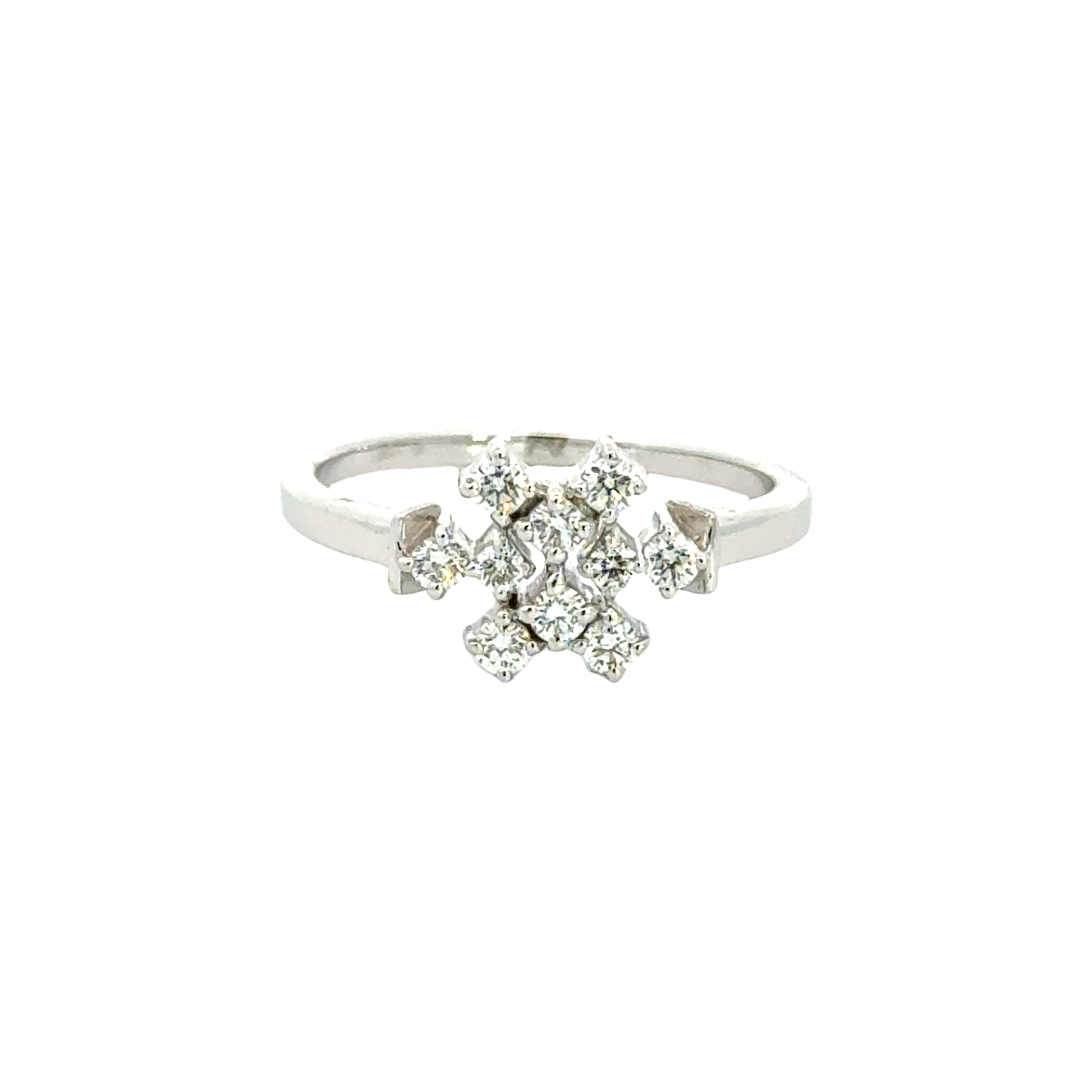 18k White Gold and Diamond Fancy Ring in size 5.5 and total gold weight of 2.56g