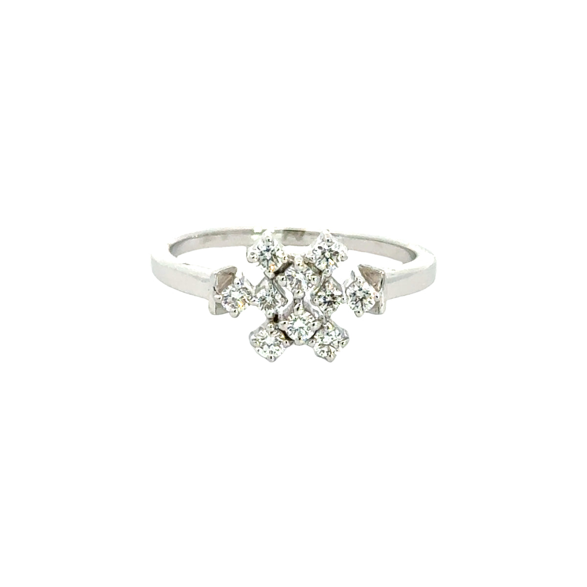 18k White Gold and Diamond Fancy Ring in size 5.5 and total gold weight of 2.56g