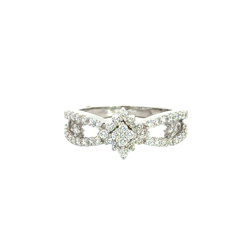 18k White Gold and Diamond Fancy Ring in size 5.5 and total gold weight of 3.2g