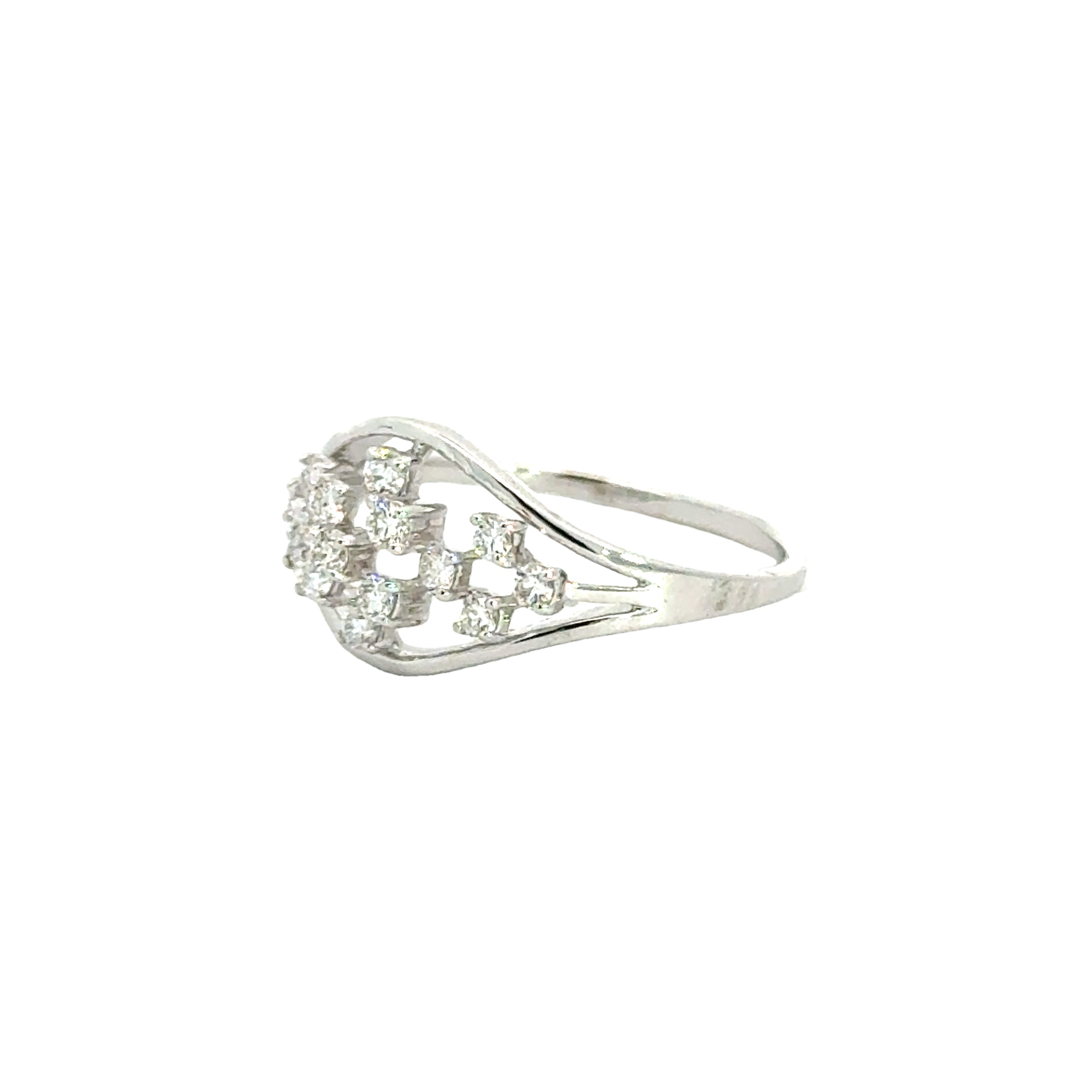 18k White Gold and Diamond Fancy Ring in size 5.5 and total gold weight of 1.91g