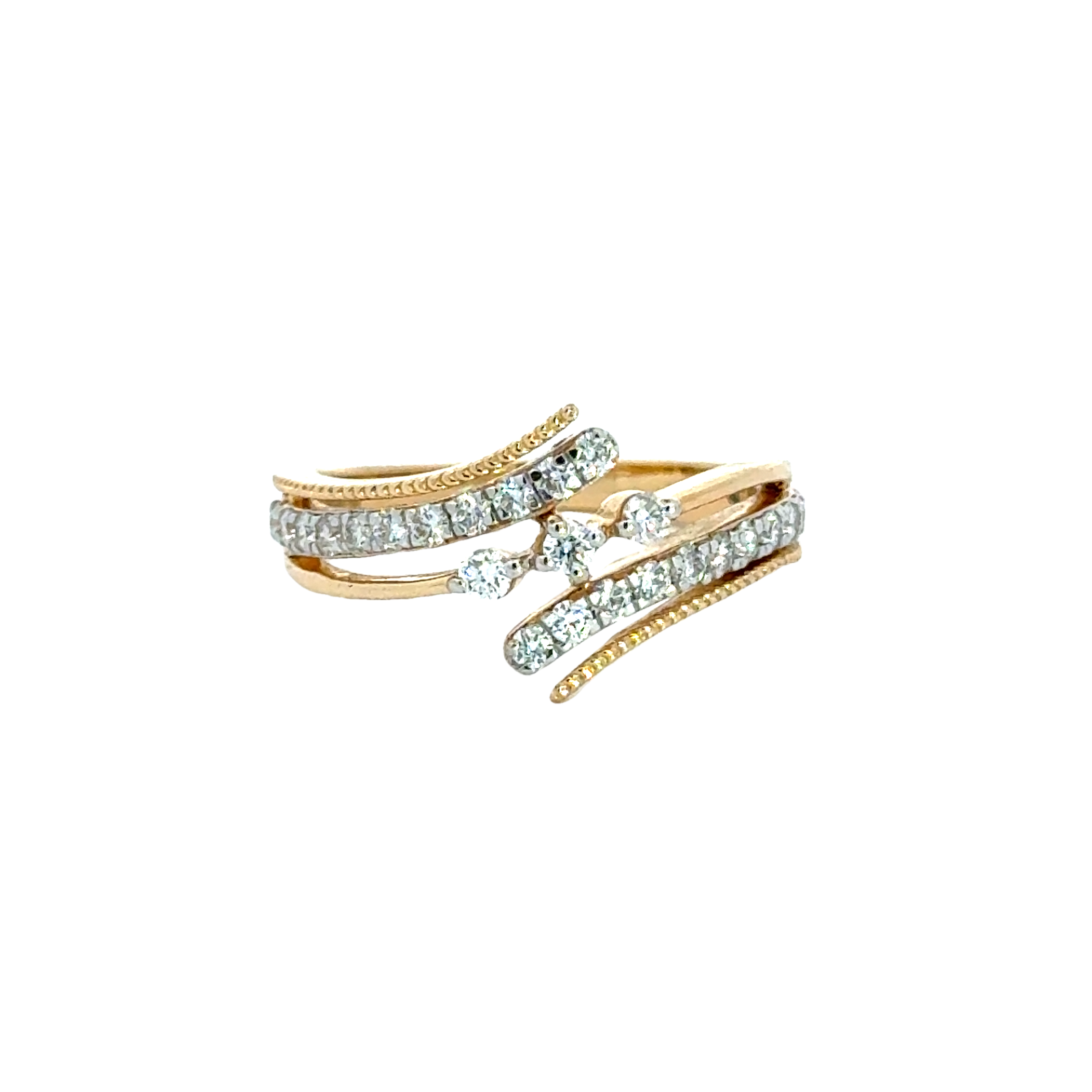 18k Yellow Gold and Diamond Fancy Ring in size 5 and total gold weight of 3g