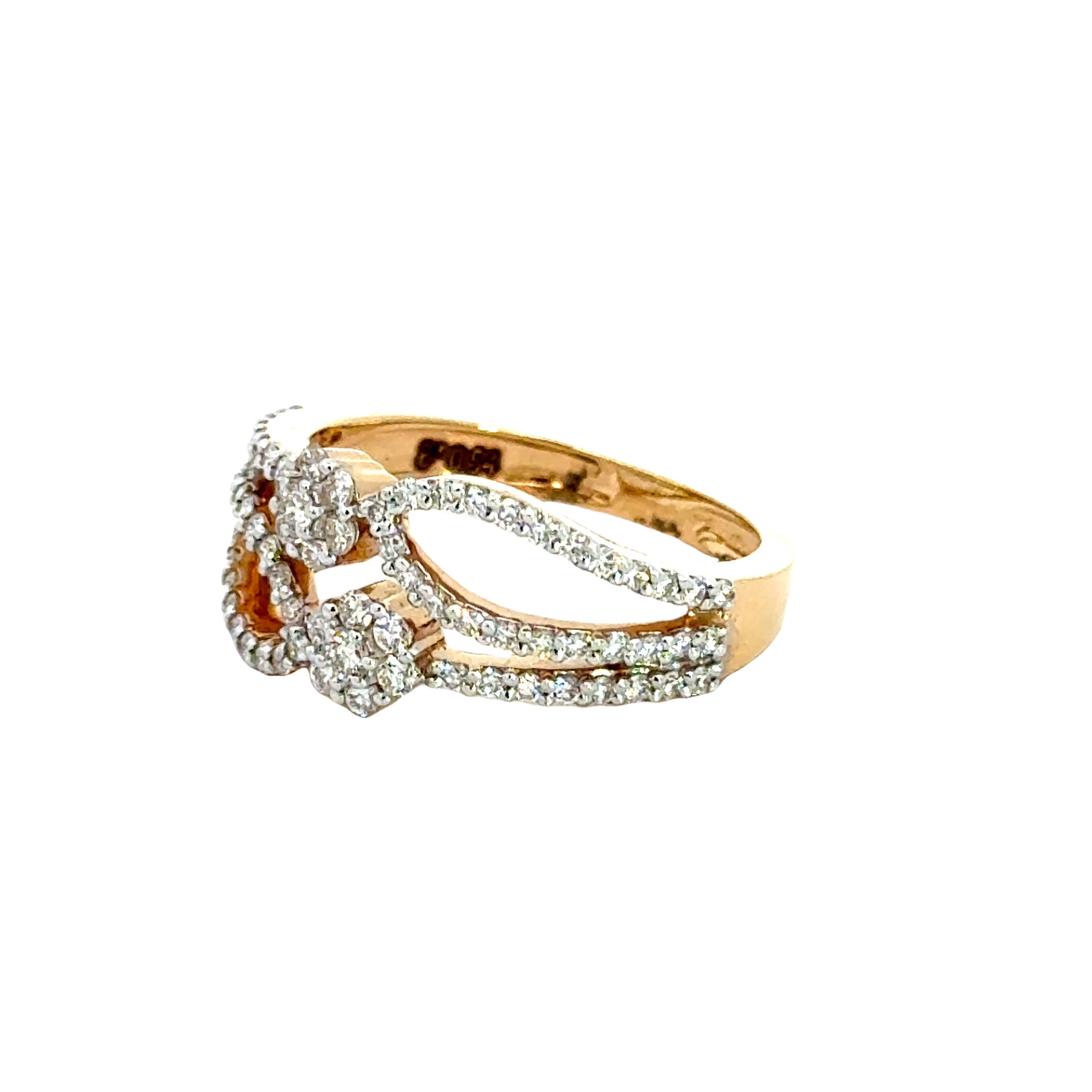 18k Yellow Gold and Diamond Fancy Ring in size 5.5 and total gold weight of 3.68g