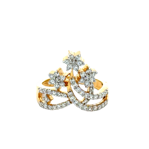 18k Yellow Gold and Diamond Fancy Ring in size 5.5 and total gold weight of 4.73g