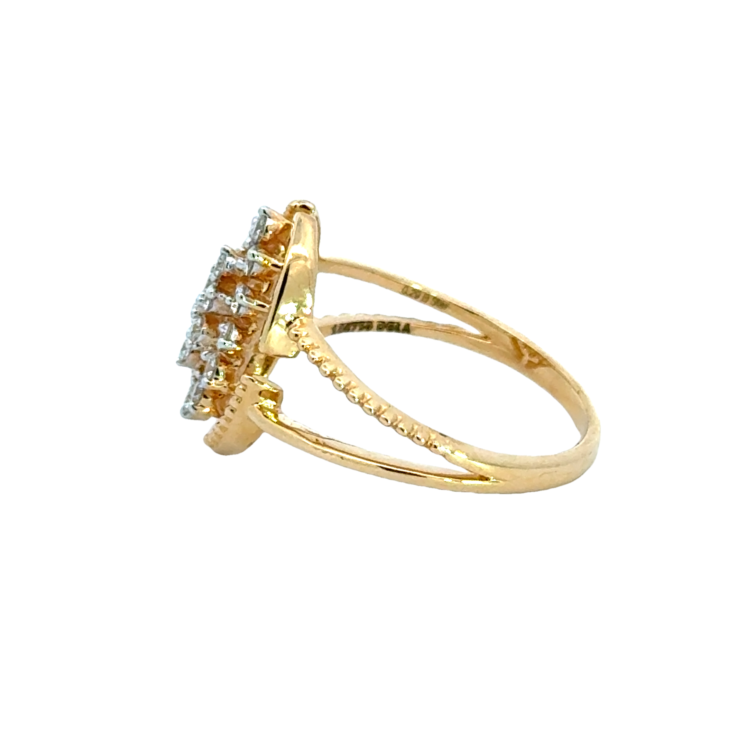 18k Yellow Gold and Diamond Fancy Ring in size 6 and total gold weight of 3.09g