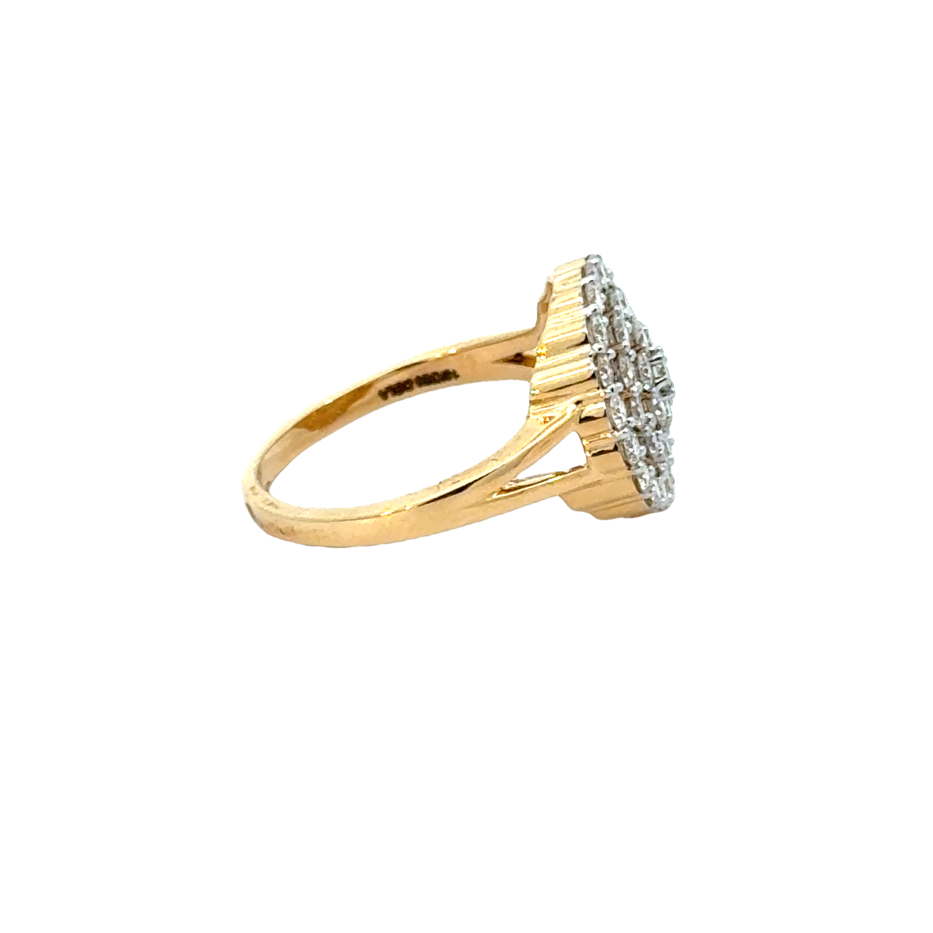 18k Yellow Gold and Diamond Fancy Ring in size 5.5 and total gold weight of 3.62g