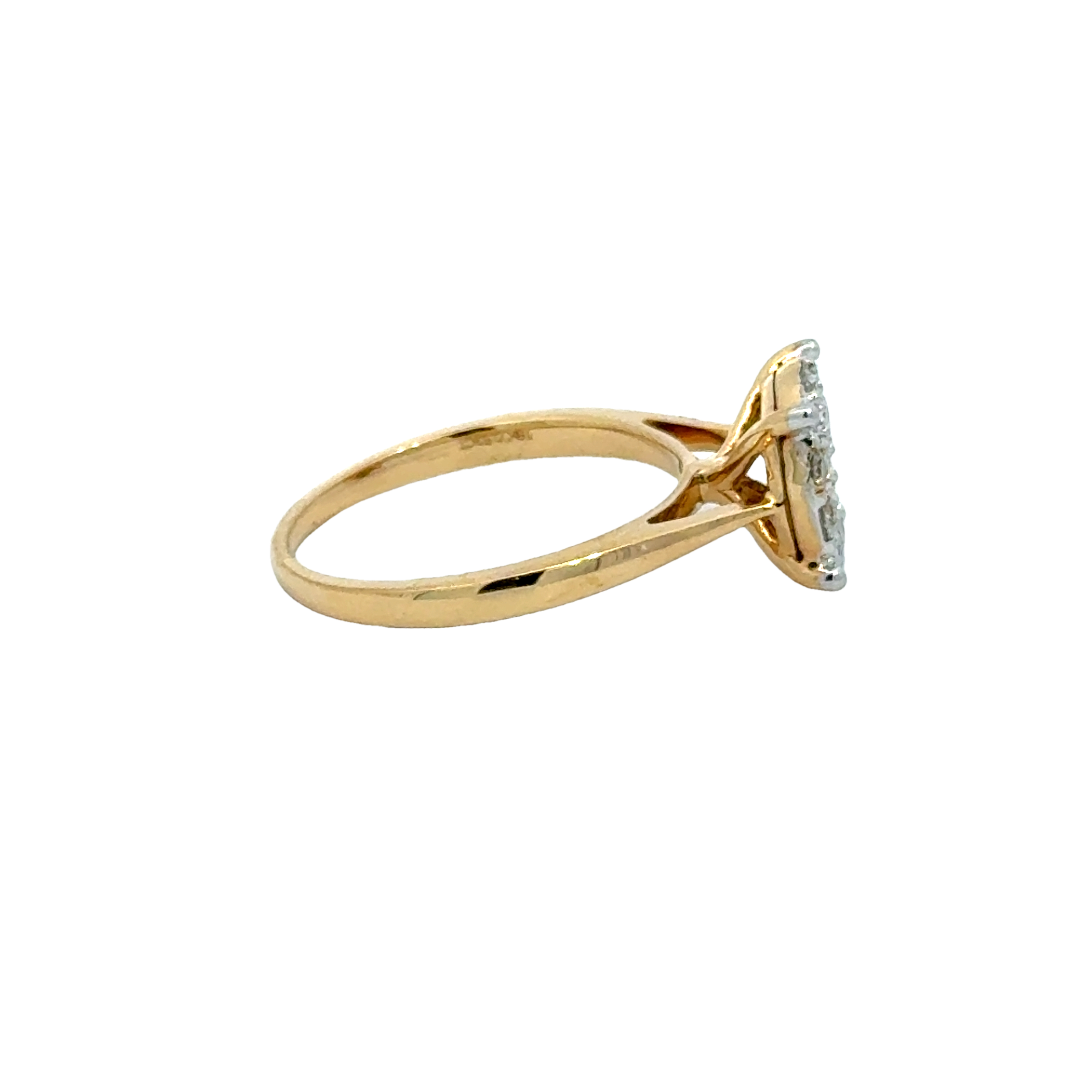 18k Yellow Gold and Diamond Fancy Ring in size 5.5 and total gold weight of 3.34g