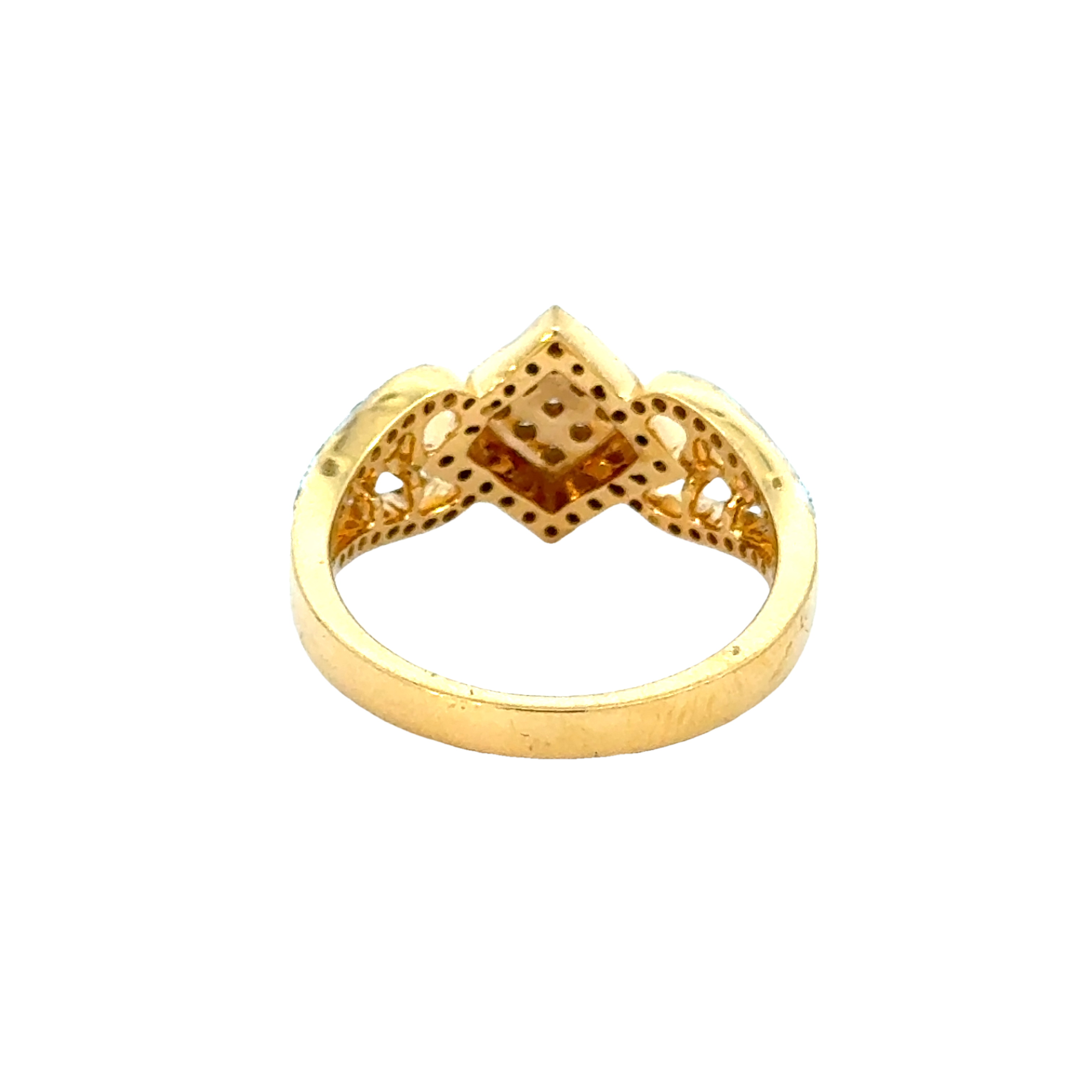 18k Yellow Gold and Diamond Fancy Ring in size 5.5 and total gold weight of 4.26g