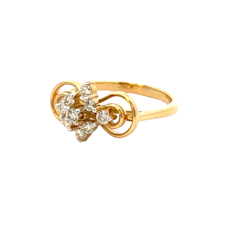 18k Yellow Gold and Diamond Fancy Ring in size 5.5 and total gold weight of 3.75g