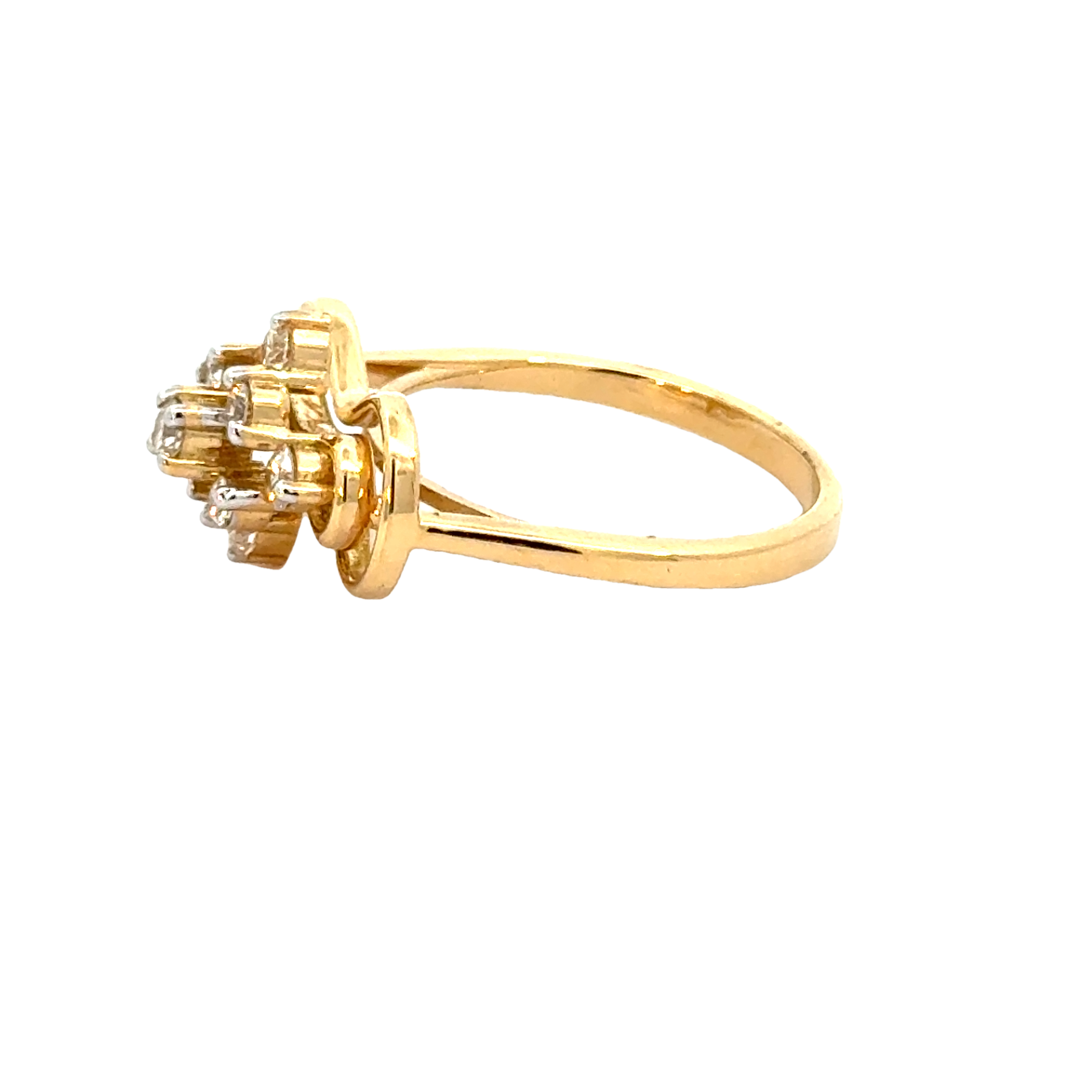 18k Yellow Gold and Diamond Fancy Ring in size 5.5 and total gold weight of 3.75g