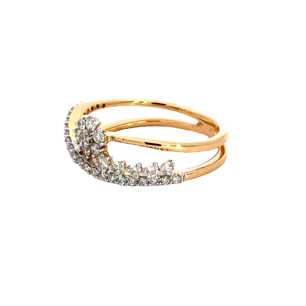 18k Yellow Gold and Diamond Fancy Ring in size 5.5 and total gold weight of 3.07g