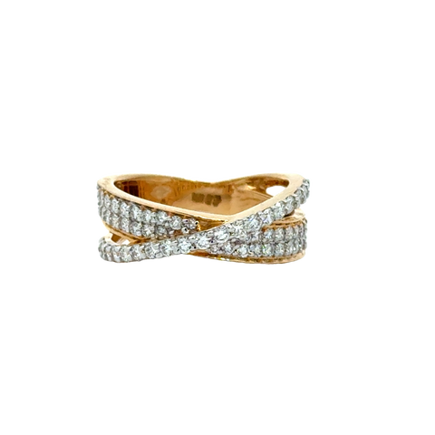 18k Yellow Gold and Diamond Fancy Ring in size 5.5 and total gold weight of 3.93g