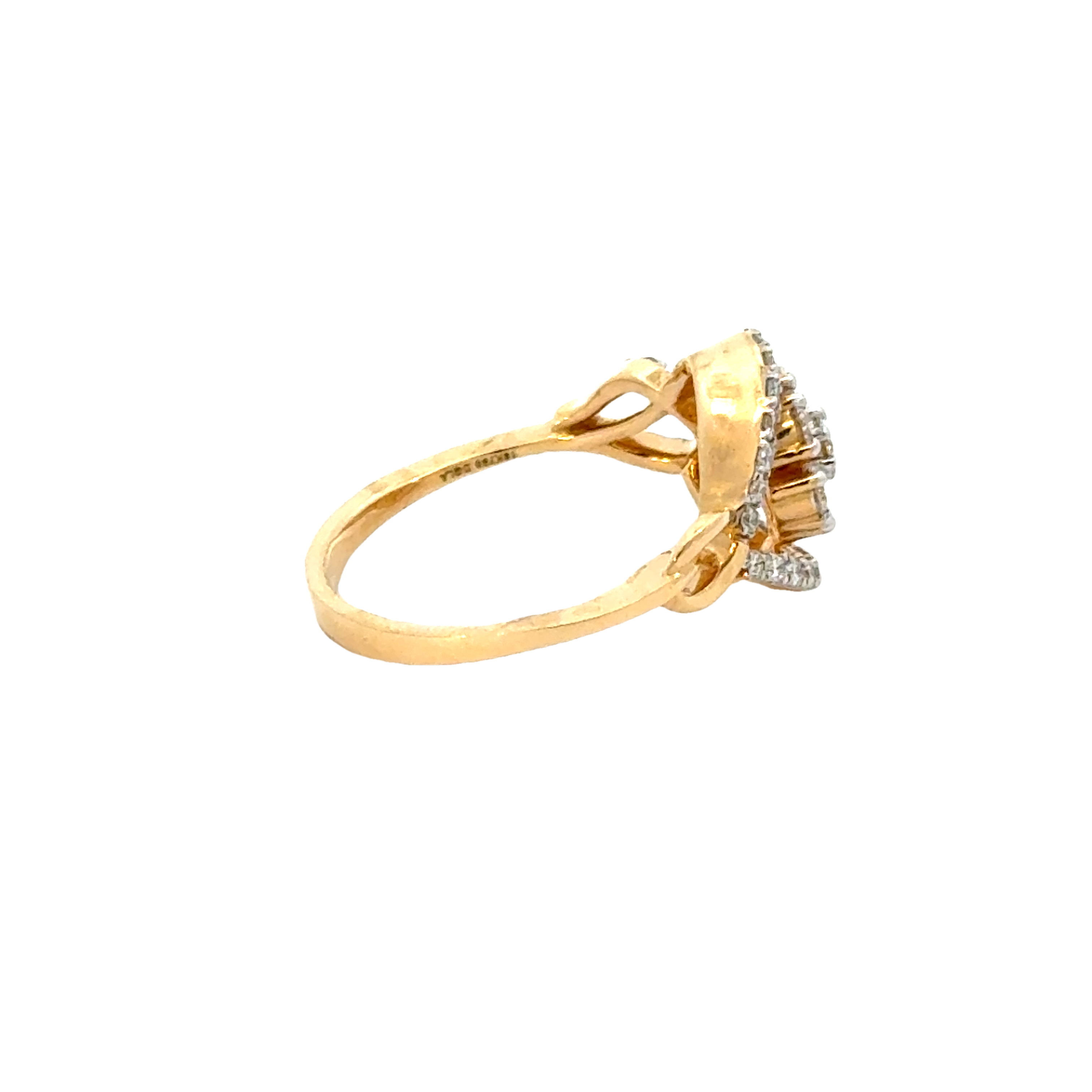 18k Yellow Gold and Diamond Fancy Ring in size 5.5 and total gold weight of 3.58g