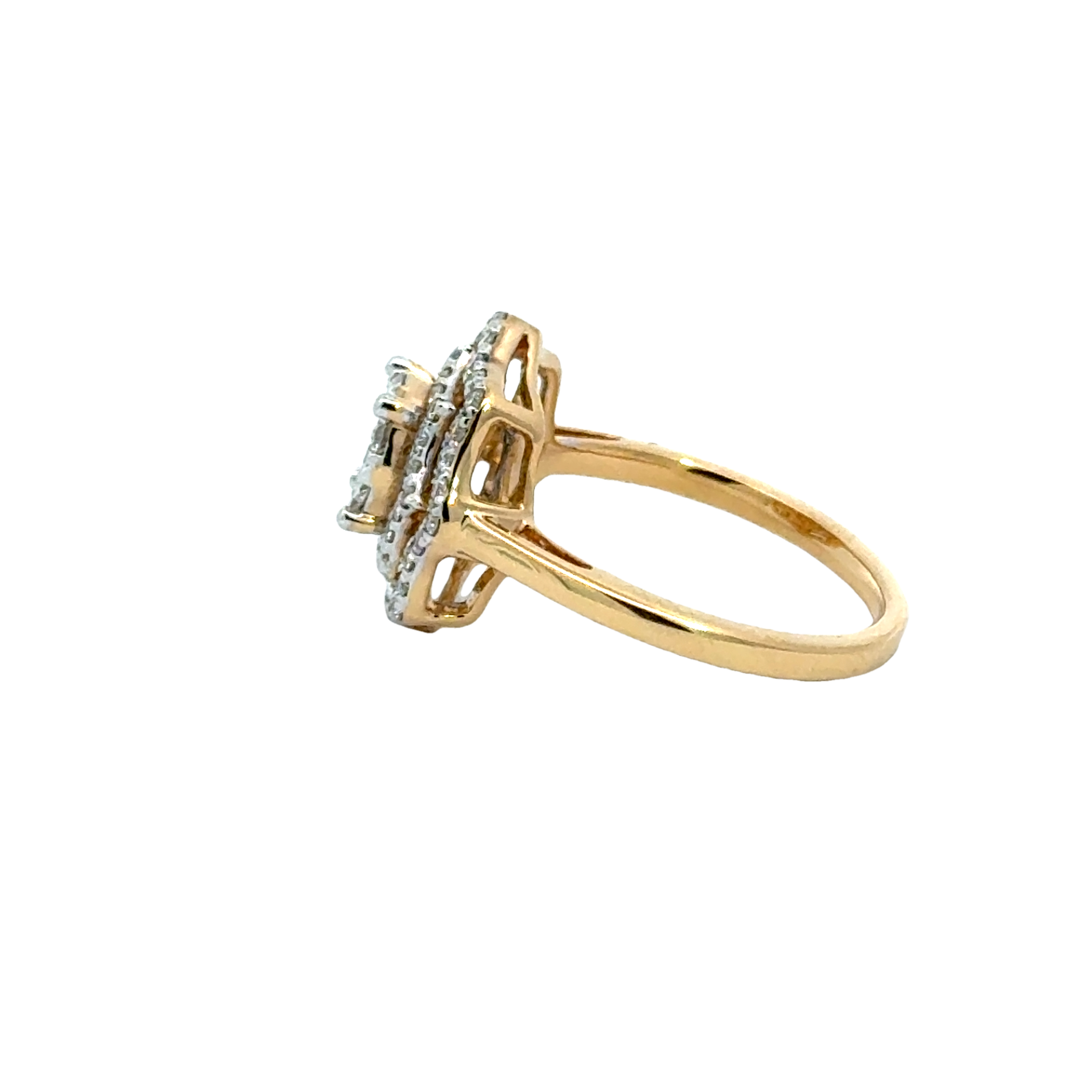 18k Yellow Gold and Diamond Fancy Ring in size 5.5 and total gold weight of 4.54g