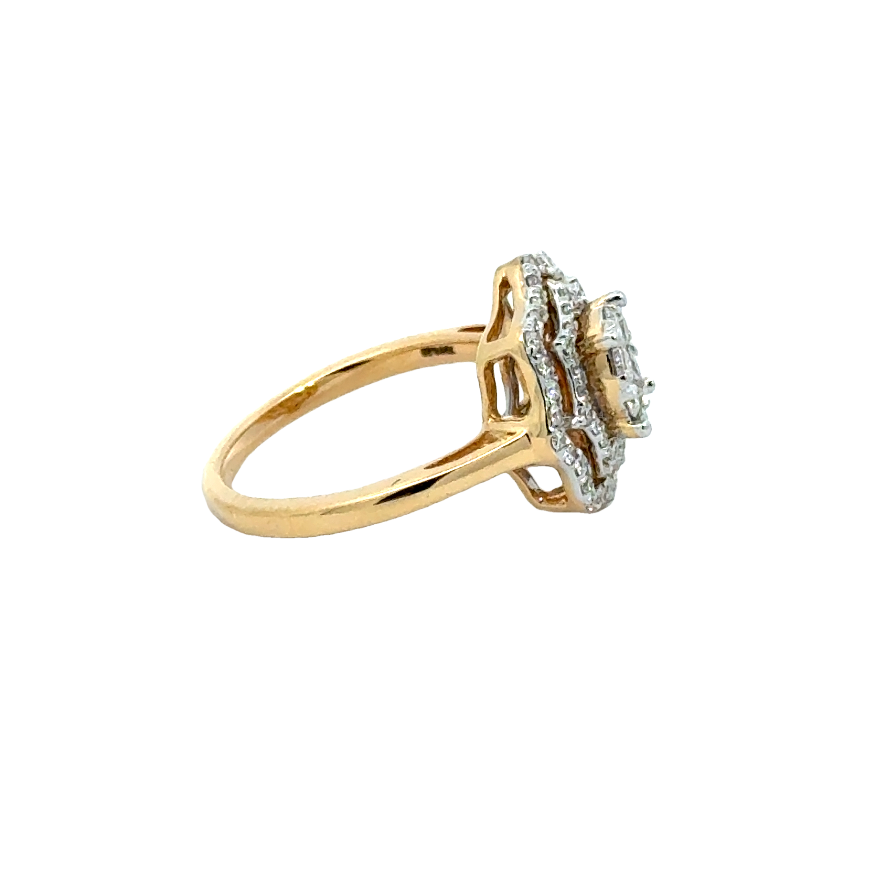 18k Yellow Gold and Diamond Fancy Ring in size 5.5 and total gold weight of 4.54g