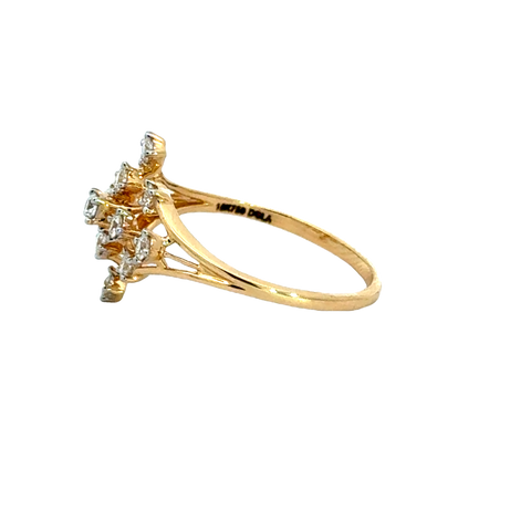 18k Yellow Gold and Diamond Fancy Ring in size 5.5 and total gold weight of 1.91g